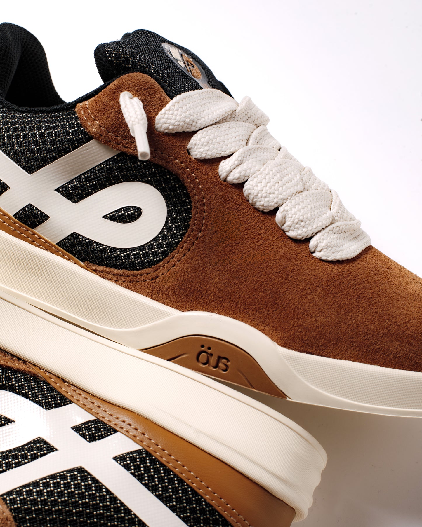 ZAPATILLA OUS IMIGRANTE SERIE X BOURBON CHANTILLY PRT ESSENCIAL