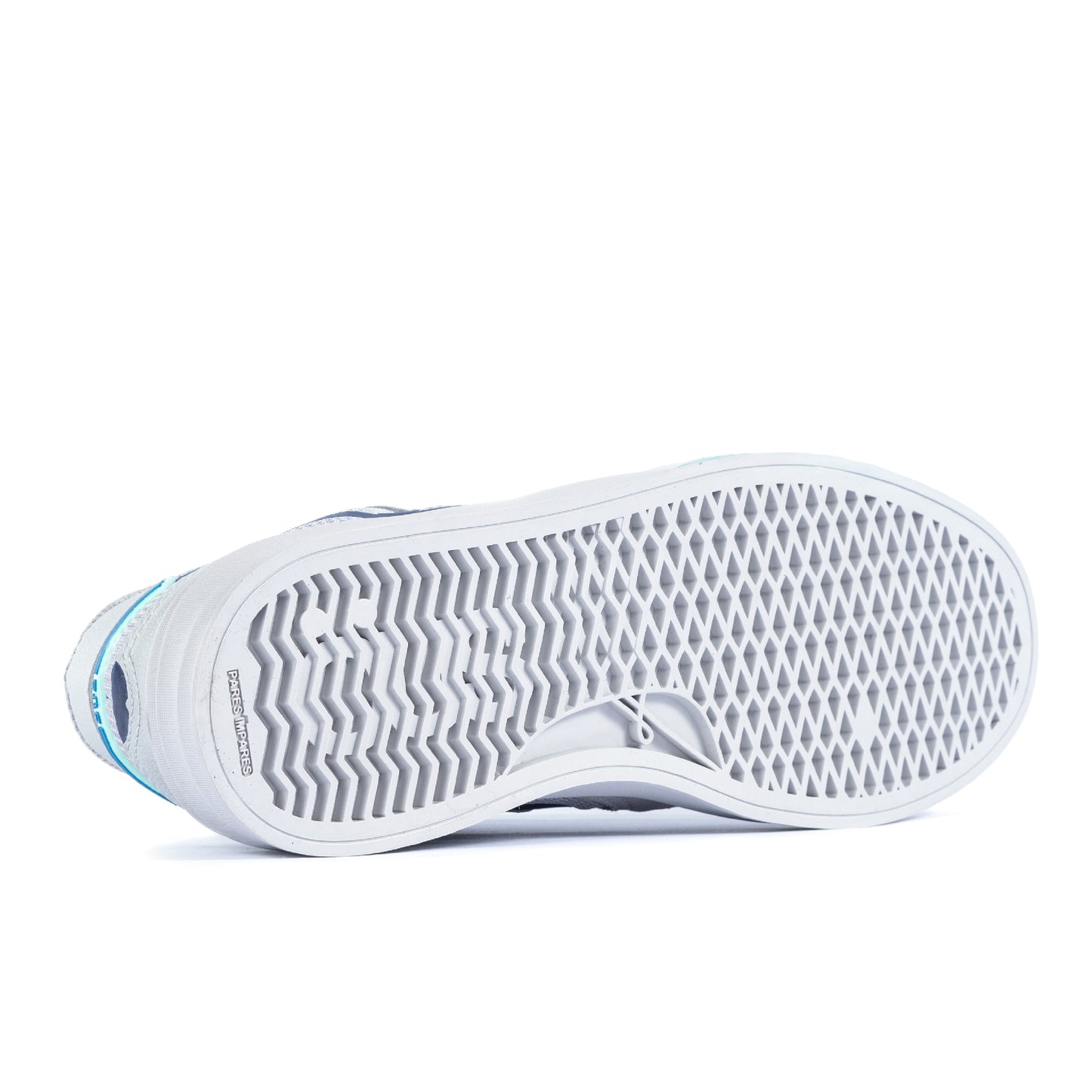 ZAPATILLAS ÖUS IMIGRANTE NUVEM FURTA COR ESSENCIAL