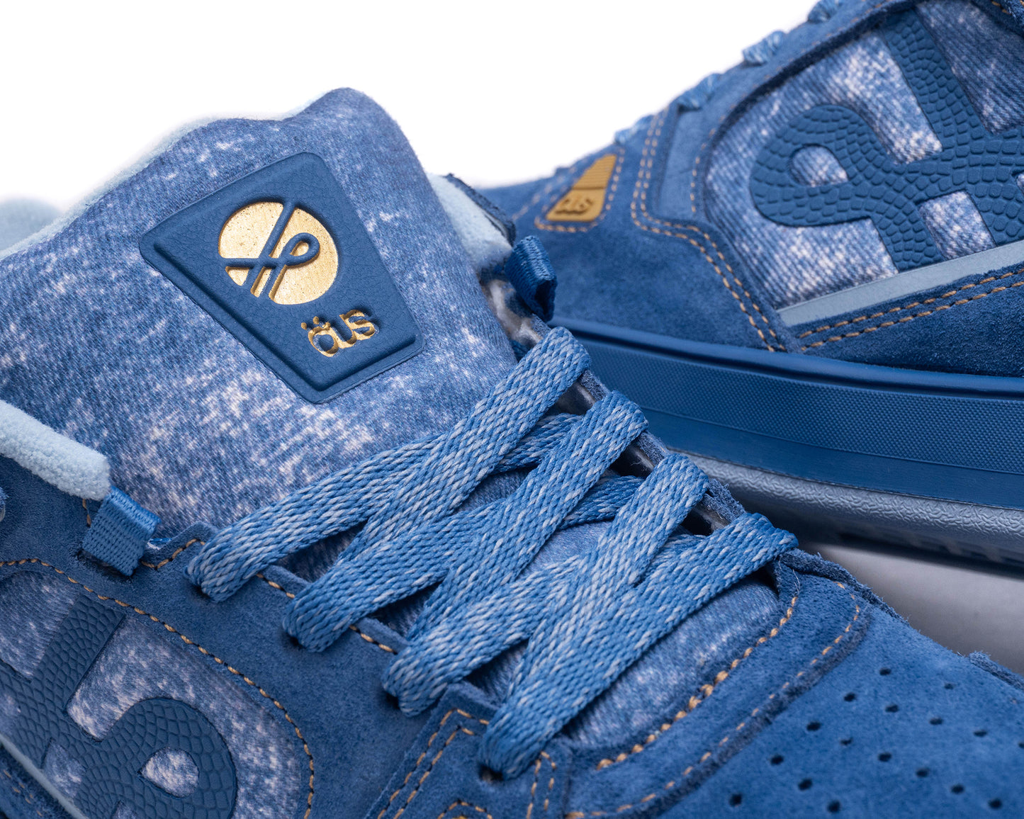 ZAPATILLAS ÖUS 2K DWF AZUL ESSENCIAL