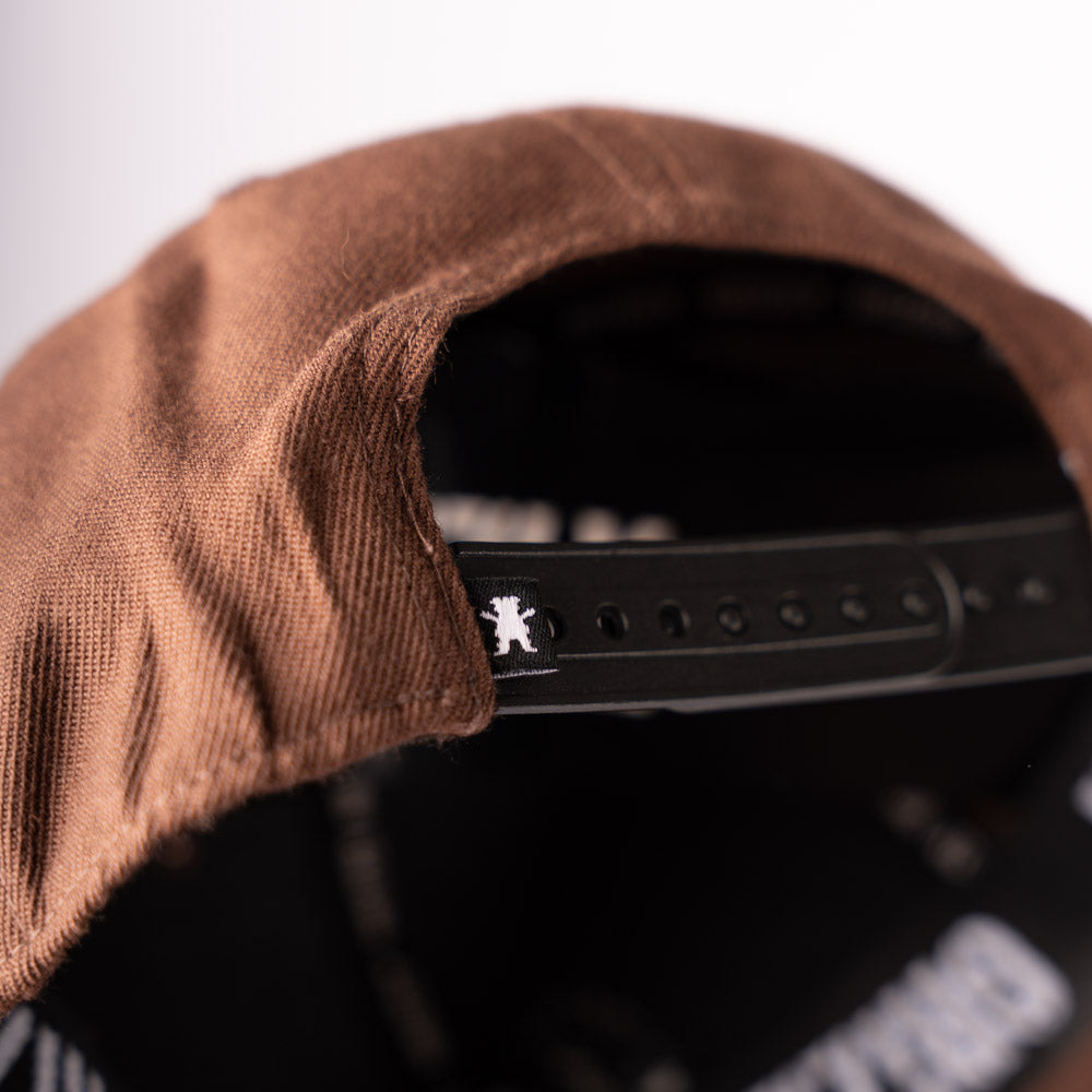 GORRA DAD HAT CURVO COFFEE BLACK