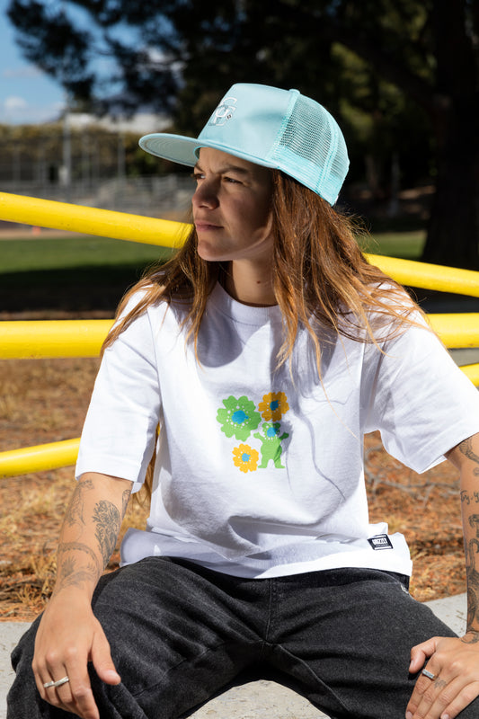 GIVE EM FLOWER WHITE