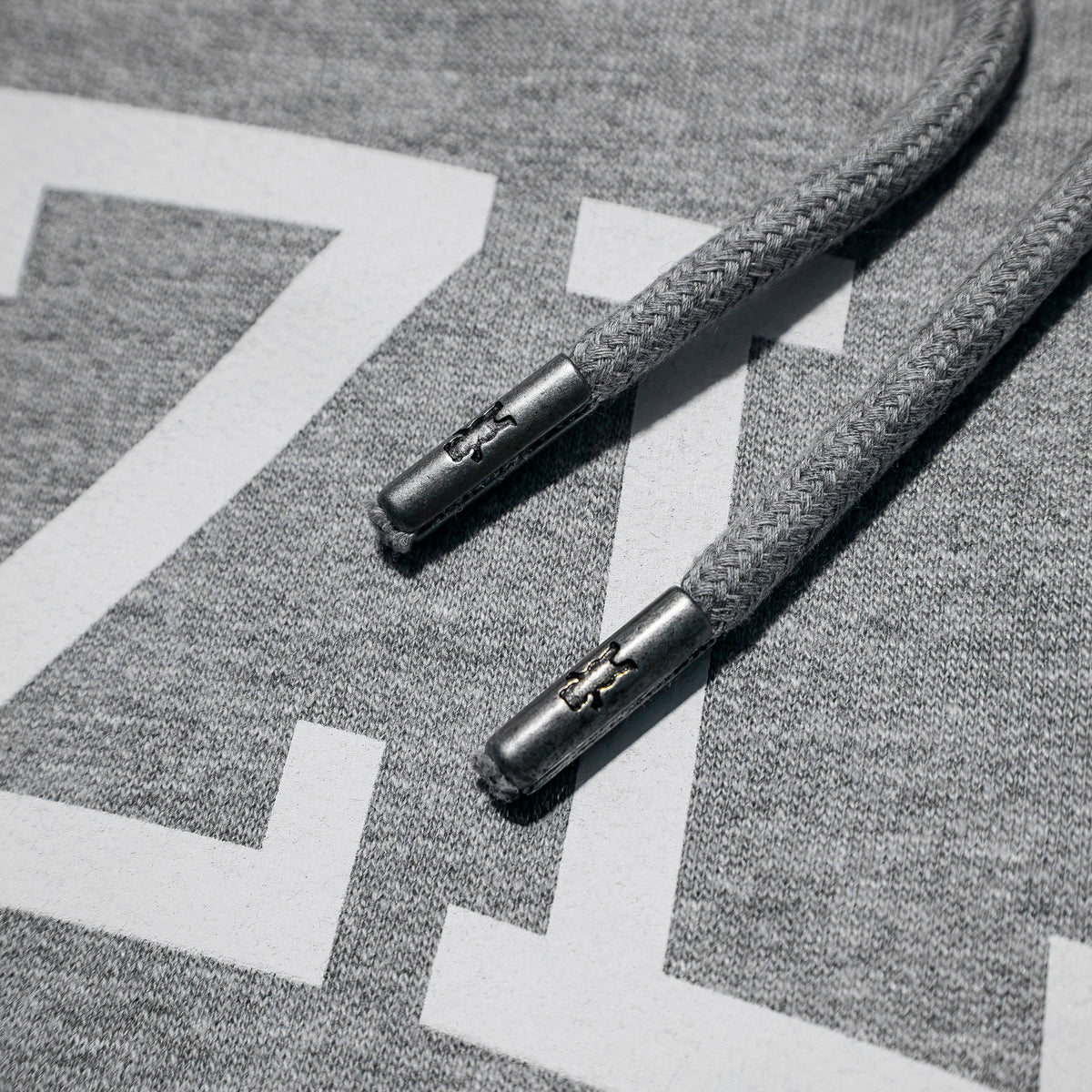 POLERON HOODIE TALLEST PINE GRIS